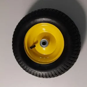 Ofertă Roată gonflabilă pentru universuri. piese de schimb camion