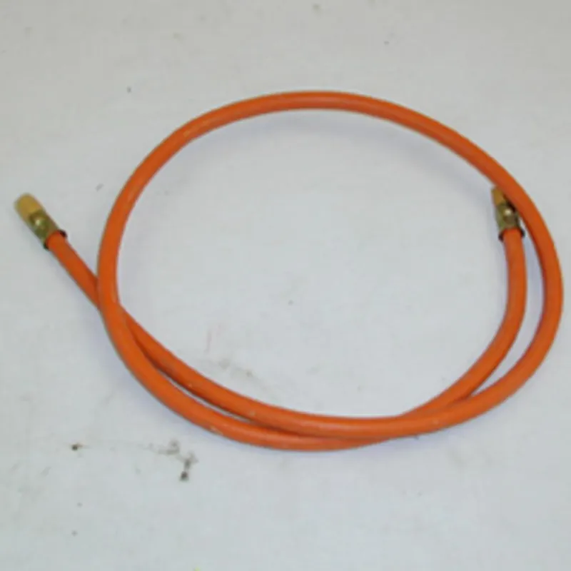 Furtun de gaz complet, 2x zavM9x0,75 1,2 m U4317 Ofertă limitată