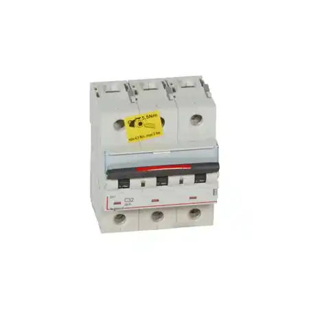 Vezi acum Siguranta automata - 36 kA - 3P 400 V~ - 32 A - C curba Legrand*